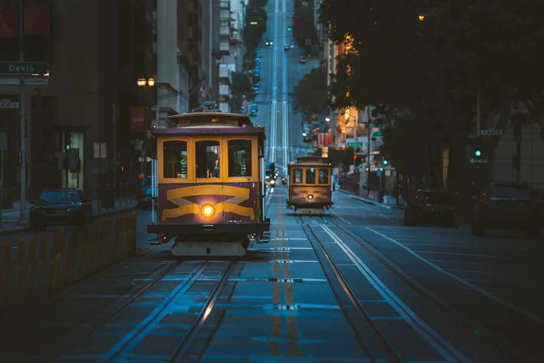 AutoFi_blog_SF_Cable_car